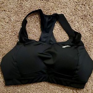 Brooks Juno Sports Bra
